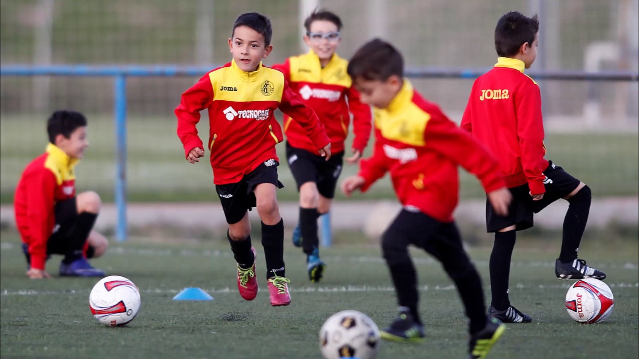 valores de una escuela de futbol