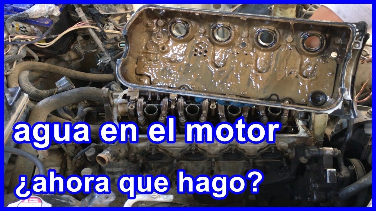 agua en el aceite del motor