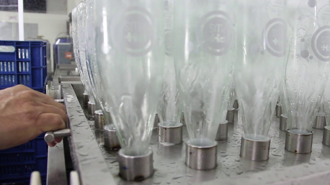botellas de vidrio para agua por mayor