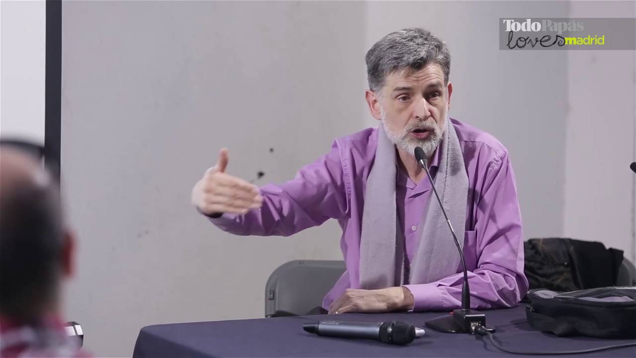 adultos que duermen con sus padres